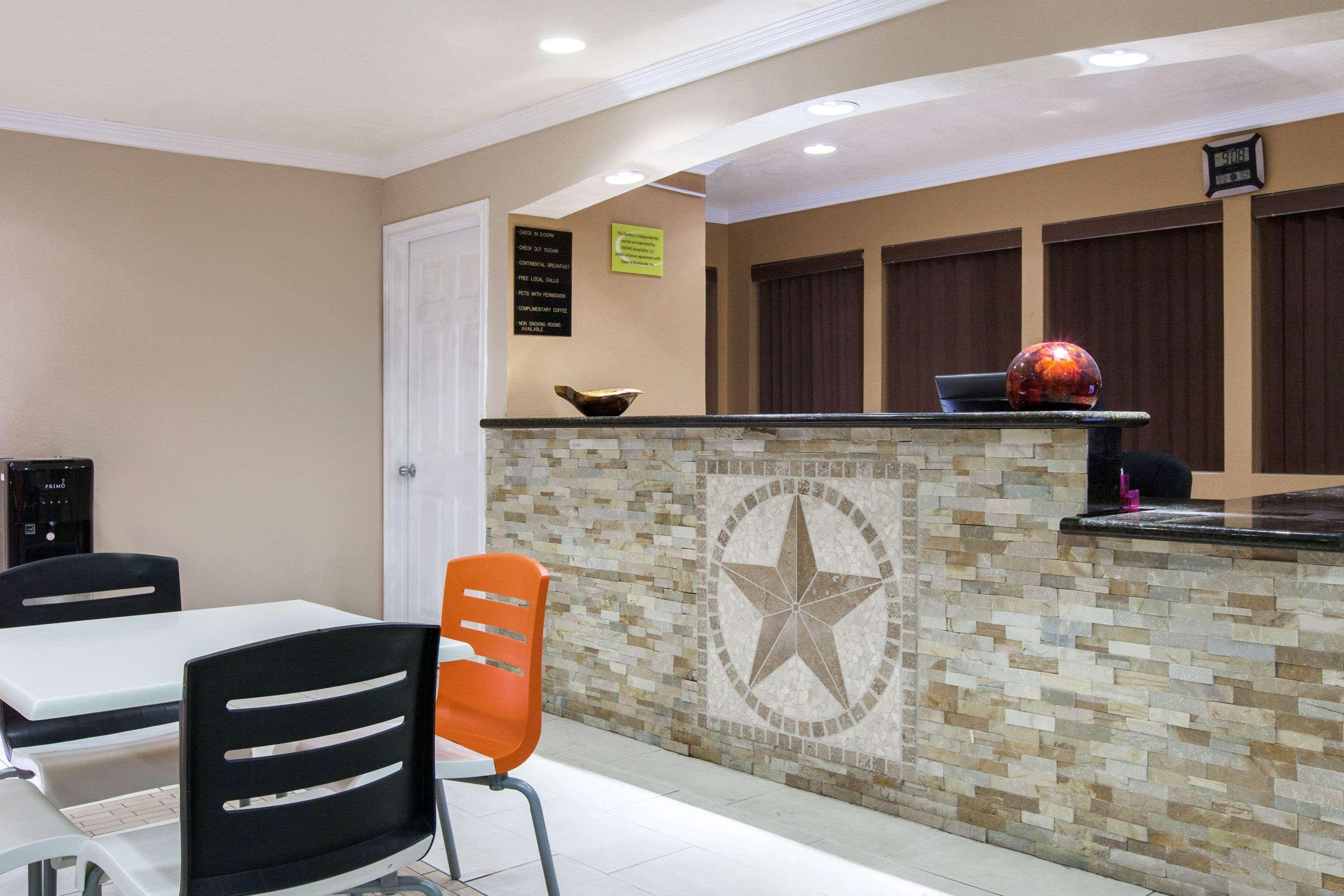 Super 8 By Wyndham Sherman Esterno foto